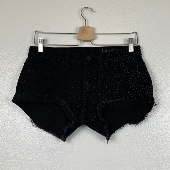 NWT BLANKNYC Black Beaded Frayed Shorts Size 26 - Picture 2 of 6